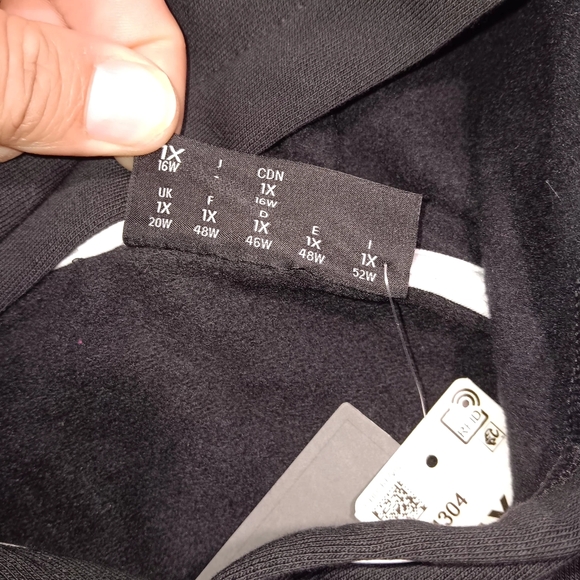 Cardi RBK Hoodie Sweatshirt casual informal black NWT HS4304 - Picture 11 of 11